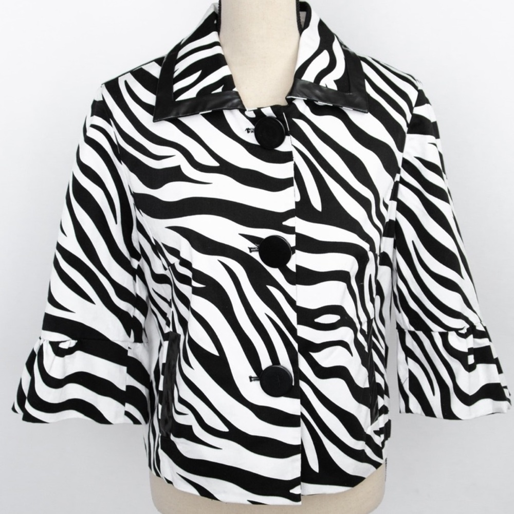 ZERBA FLARE JACKET WITH POCKETS SZ. S